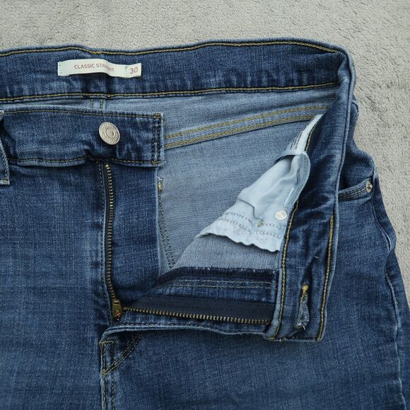 Levi's Jeans Women's Size 10M Blue Mid-Rise Classic Straight Denim 28.5" Inseam - Picture 3 of 16